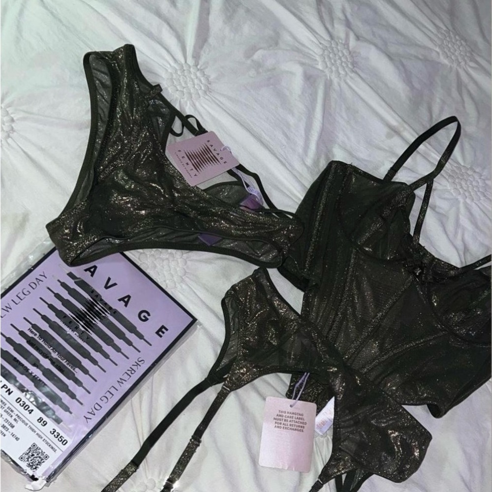 Savage X Fenty Shimmering Forest Green Lingerie Set